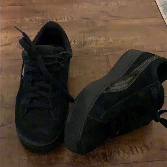 Puma sneakers - Picture 2 of 4